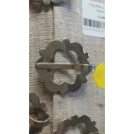 975